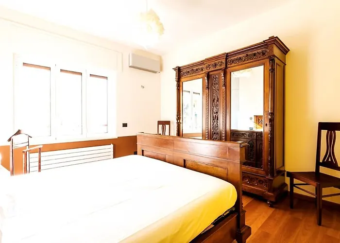 Flat Gentile, Sorrento, Floor 2br Flat, Balcony