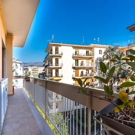 Appartement Flat Gentile, Sorrento, Floor 2br Flat, Balcony