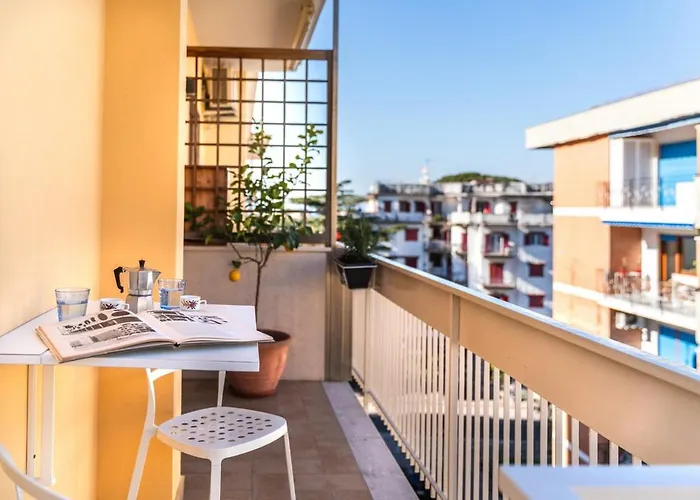 Flat Gentile, Sorrento, Floor 2br Flat, Balcony * Sorrente